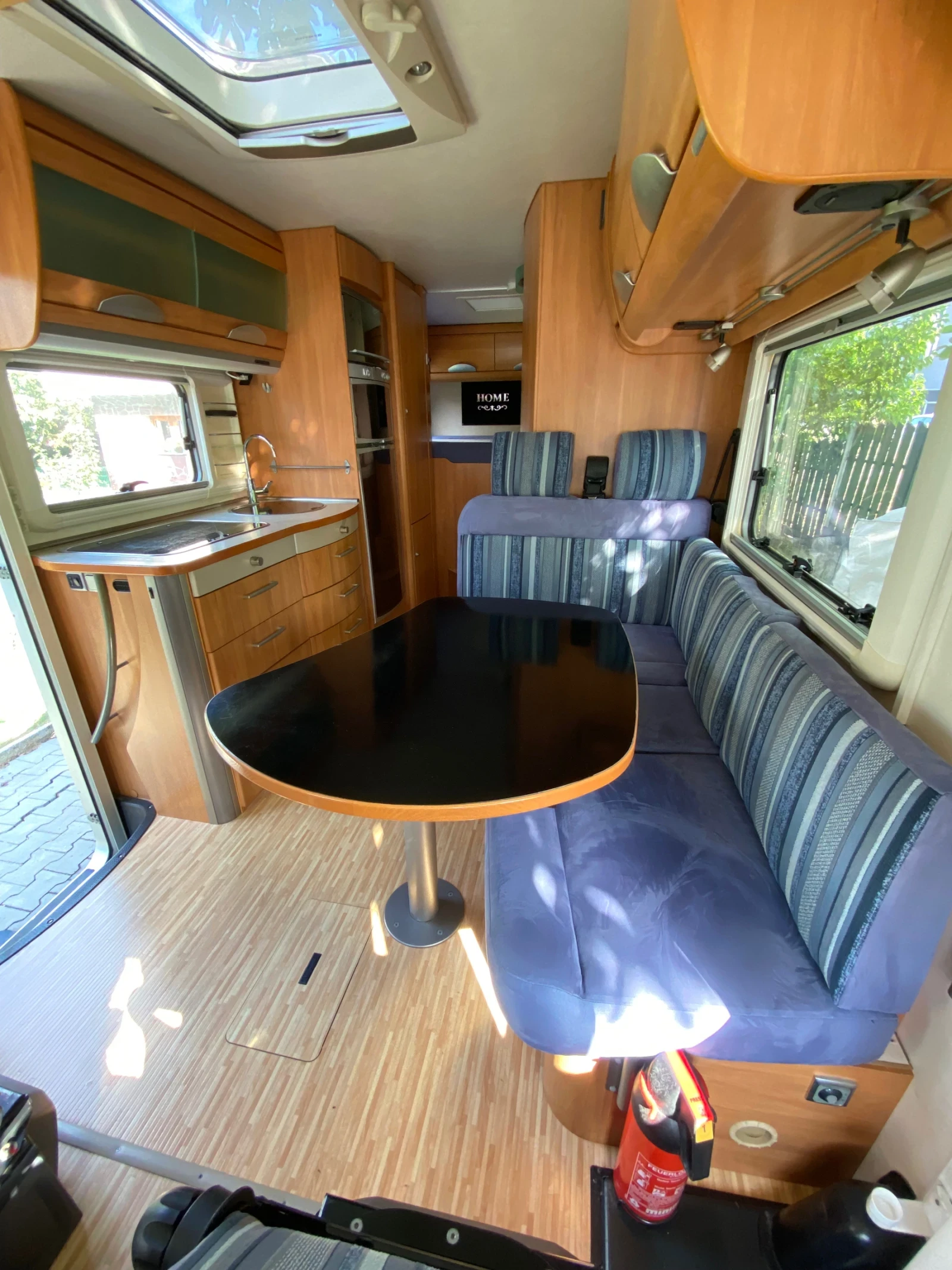 Кемпер HYMER / ERIBA 614 SL , снимка 9 - Каравани и кемпери - 55836675