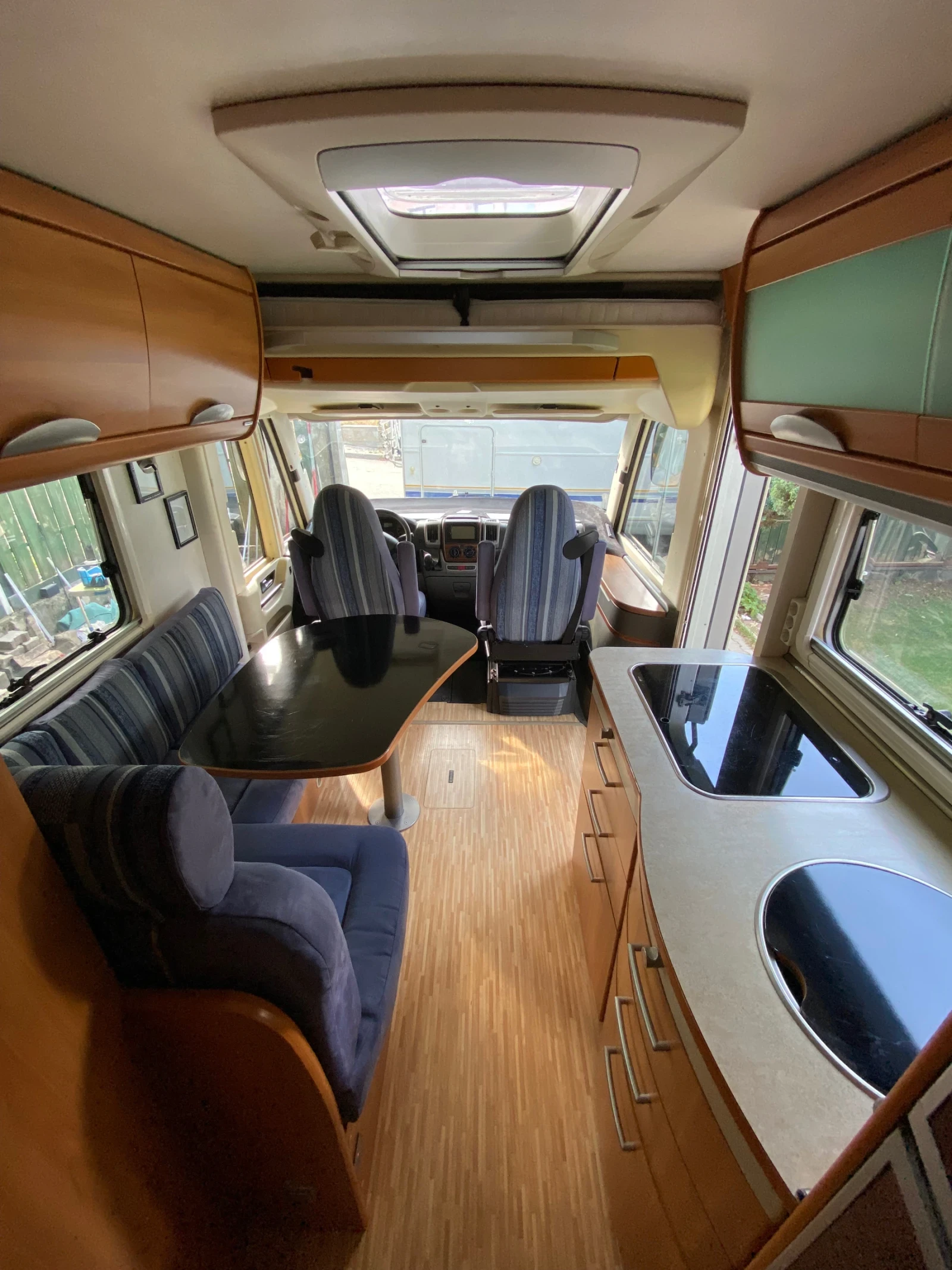 Кемпер HYMER / ERIBA 614 SL , снимка 11 - Каравани и кемпери - 55836675