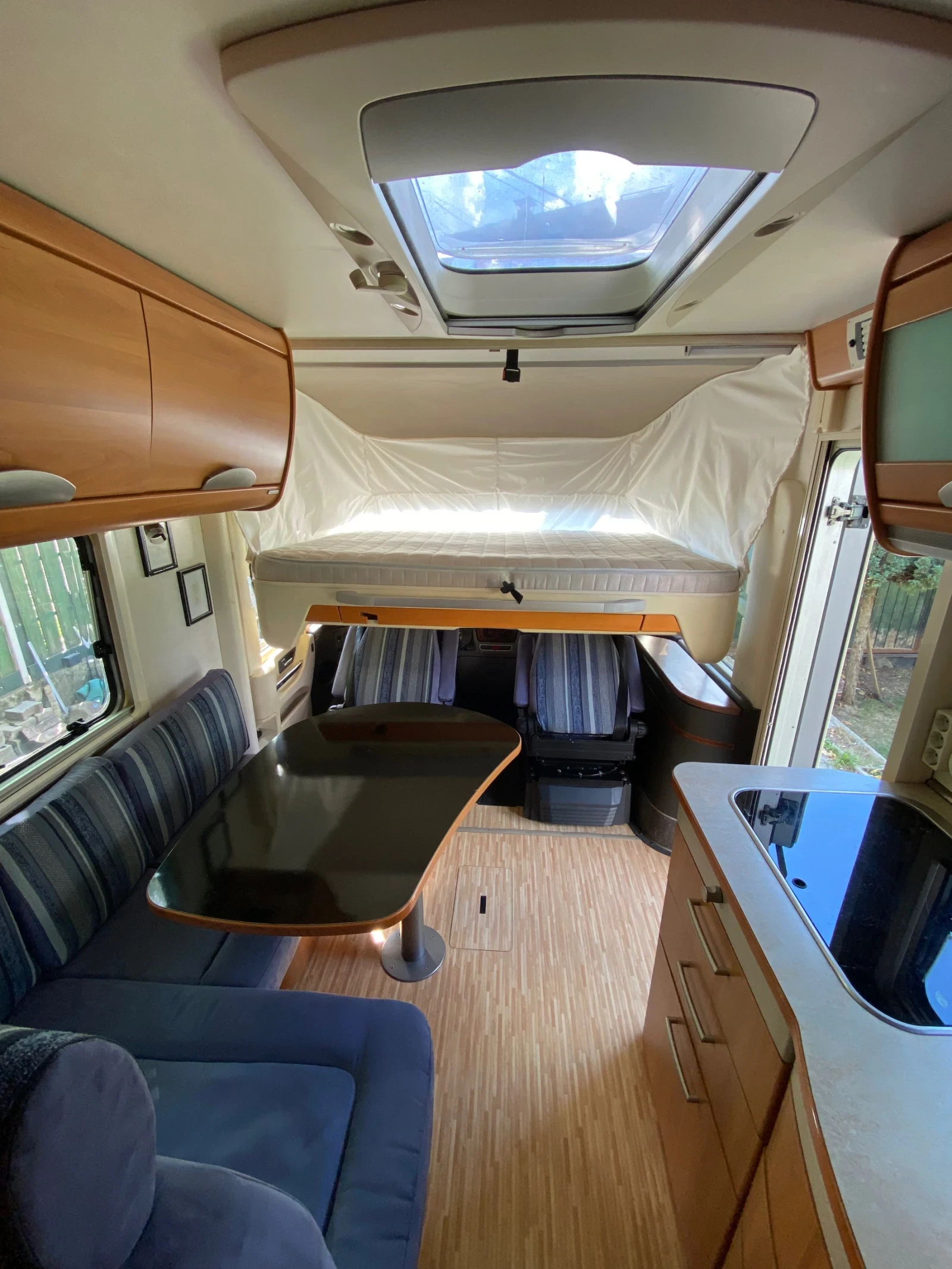 Кемпер HYMER / ERIBA 614 SL , снимка 8 - Каравани и кемпери - 55836675
