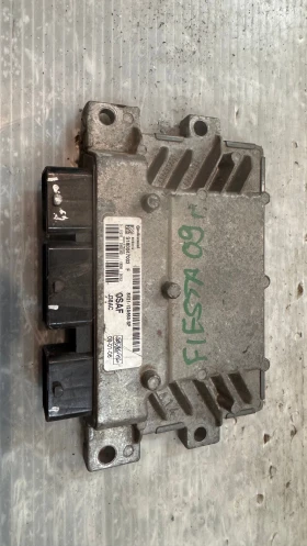        / ECU /    Ford Fiesta - 8V21-12A650-SF / S180047002