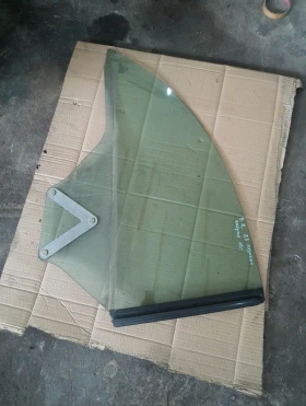 Стъкло задно дясно Ситроен Ц3 Плуриел