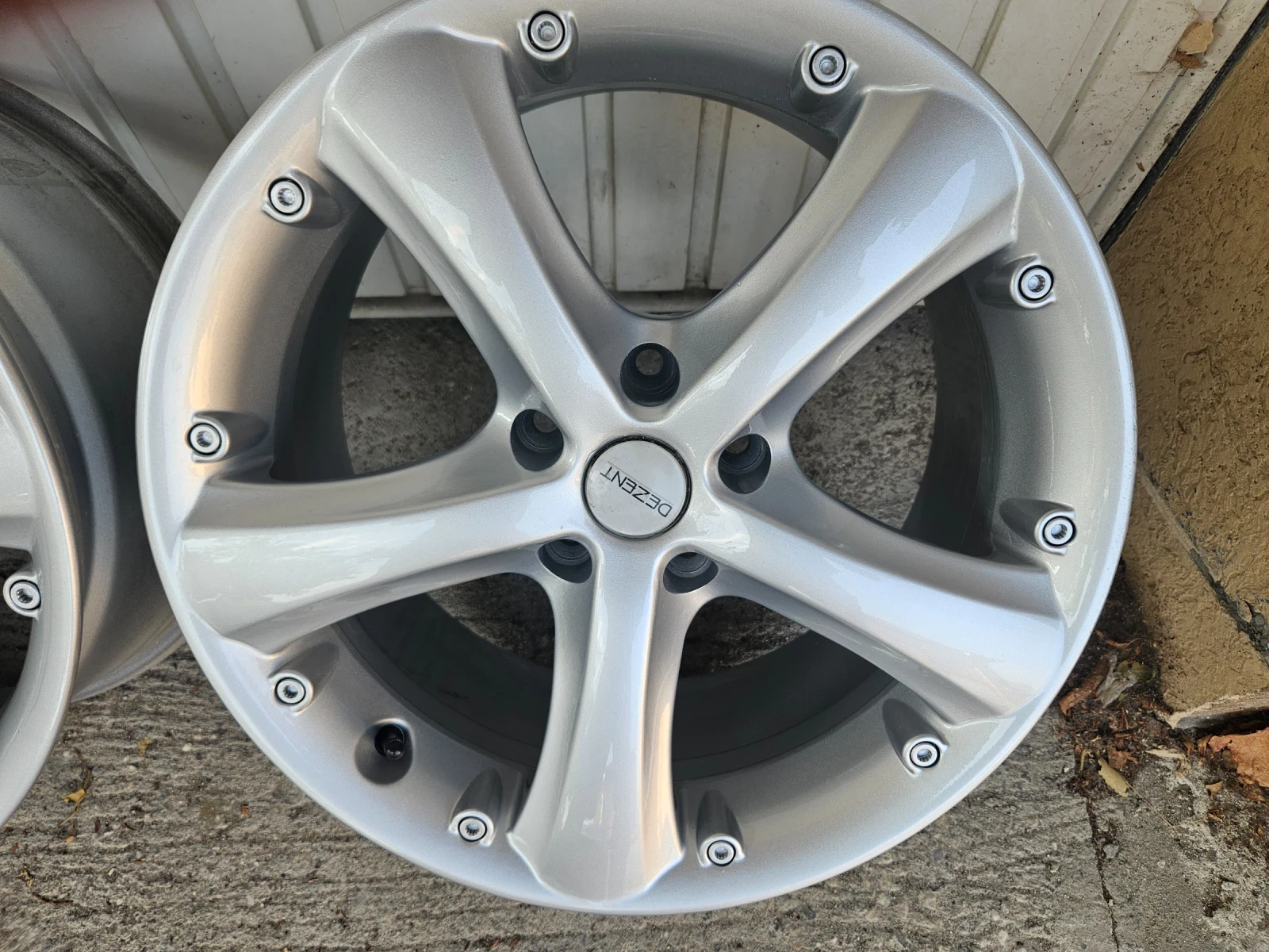 ������ | Mobile.bg � ����������� 5