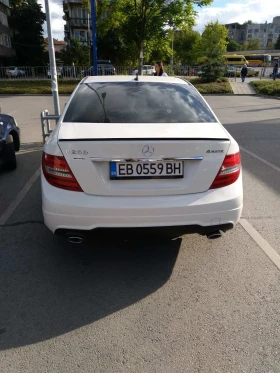 Mercedes-Benz C 250, снимка 9