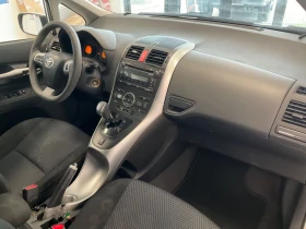 Обява за продажба на Toyota Auris 1.4 Turbodiesel ~8 900 лв. - изображение 9