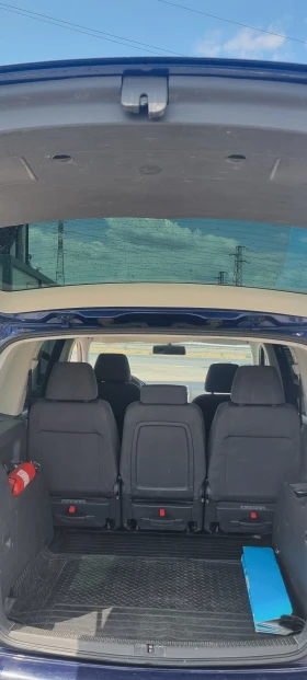 Обява за продажба на VW Touran 1, 9 TDI Facelift 6 скорости, круиз контрол ~8 950 лв. - изображение 9