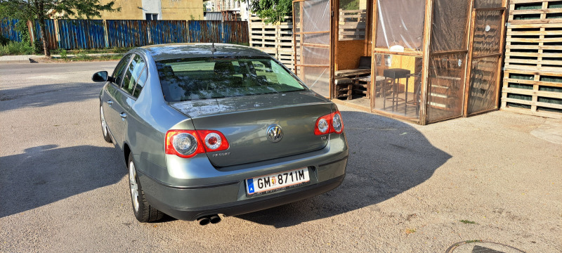 VW Passat 1.8 TSI, снимка 3 - Автомобили и джипове - 45791648