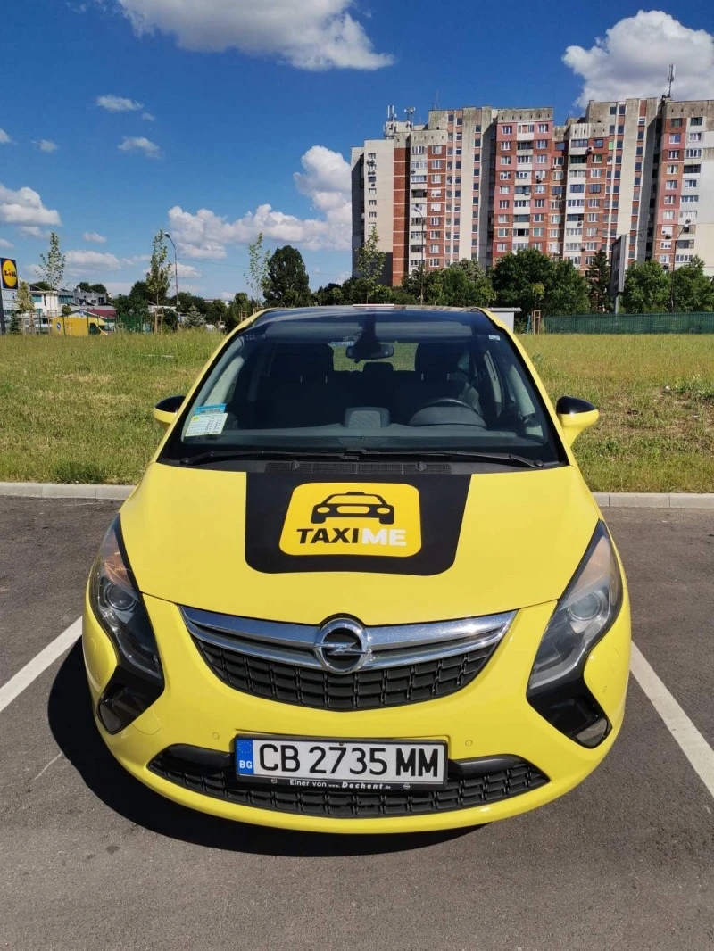 Opel Zafira Тоурер, снимка 1 - Автомобили и джипове - 46722857