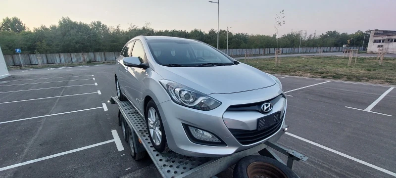 Hyundai I30 1.6CRDi, снимка 1 - Автомобили и джипове - 47194809