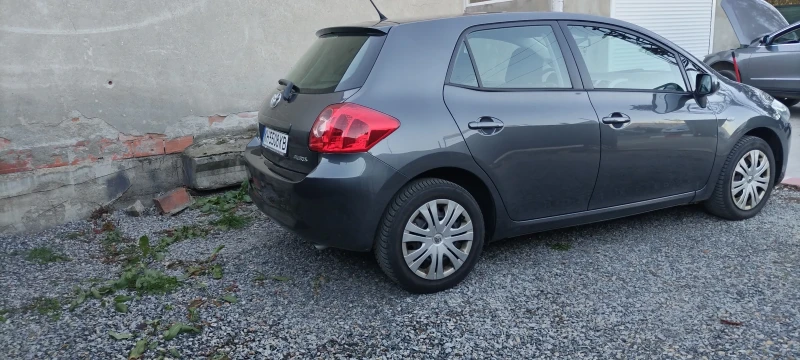 Toyota Auris, снимка 2 - Автомобили и джипове - 48074837