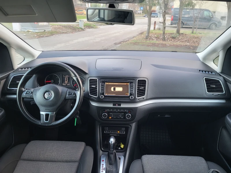 VW Sharan 2.0 DIZEL AVTOMAT , снимка 12 - Автомобили и джипове - 48329273