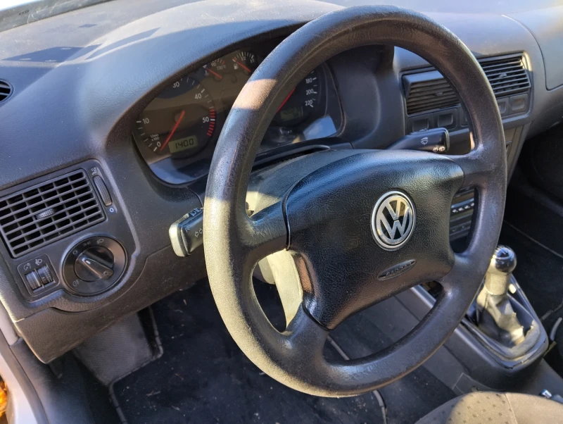 VW Golf 1, 9тди, 110кс, снимка 8 - Автомобили и джипове - 48459142