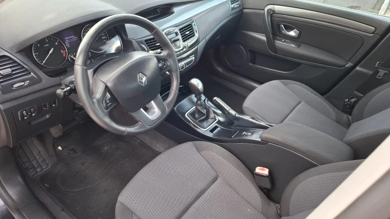 Renault Laguna 1.5 DCI, снимка 7 - Автомобили и джипове - 48910850