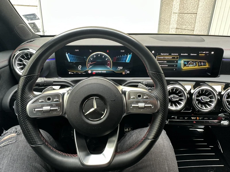 Mercedes-Benz CLA 350 AMG 4MATIC TURBO, снимка 11 - Автомобили и джипове - 49560525