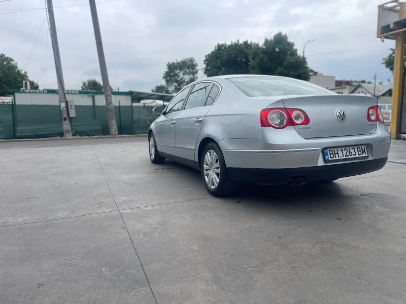 VW Passat, снимка 7 - Автомобили и джипове - 52097424