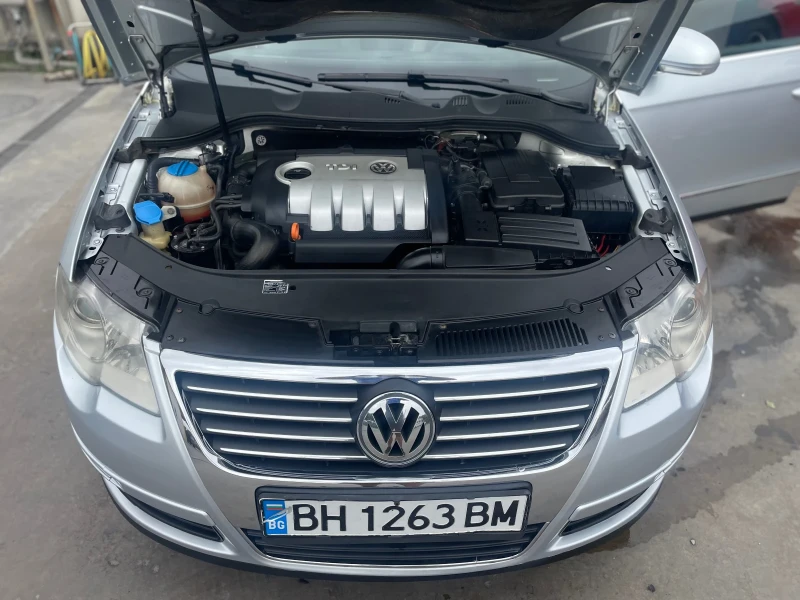 VW Passat, снимка 2 - Автомобили и джипове - 52097424