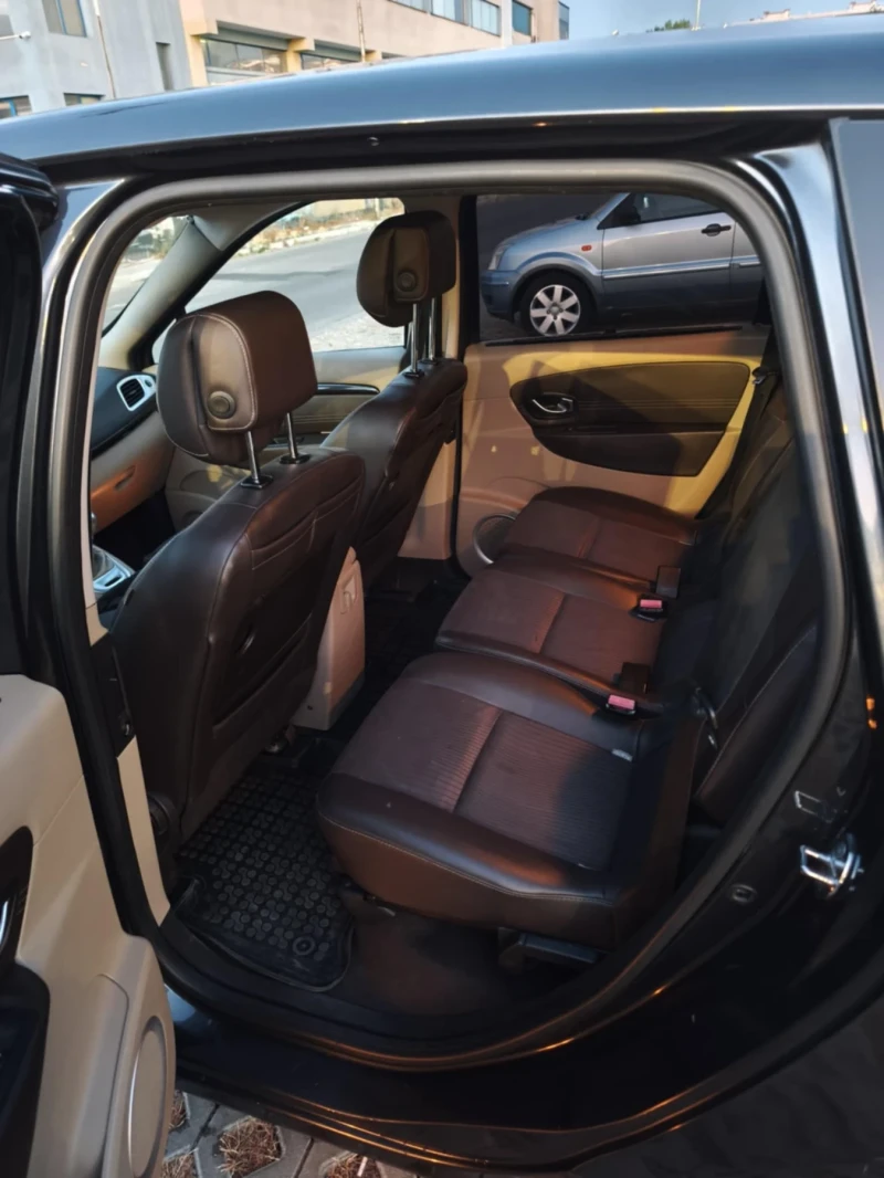 Renault Grand scenic 1.9 hdi, снимка 8 - Автомобили и джипове - 52253980