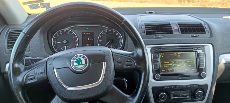 Skoda Octavia 4x4 SCOUT, снимка 6 - Автомобили и джипове - 52419851