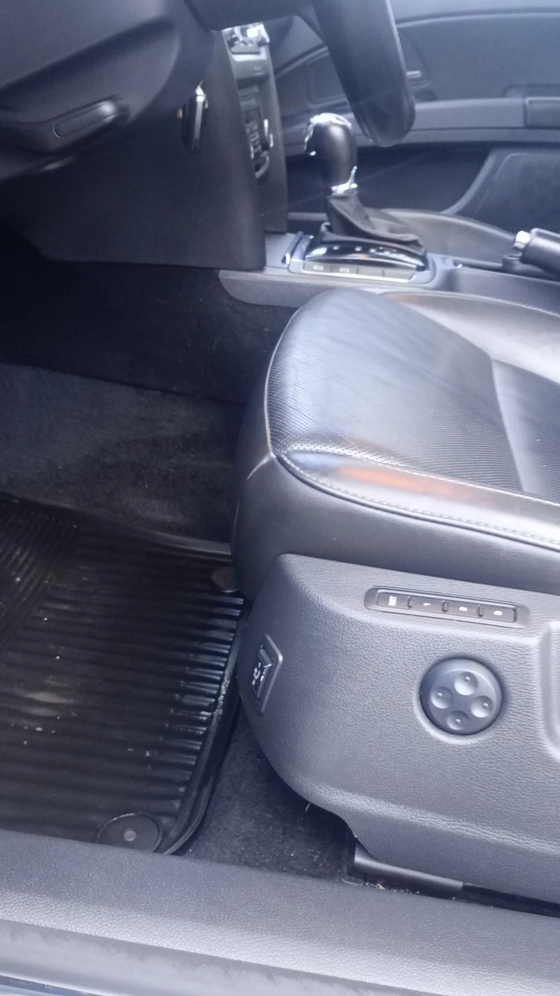 Skoda Superb Бензин , снимка 8 - Автомобили и джипове - 52711412