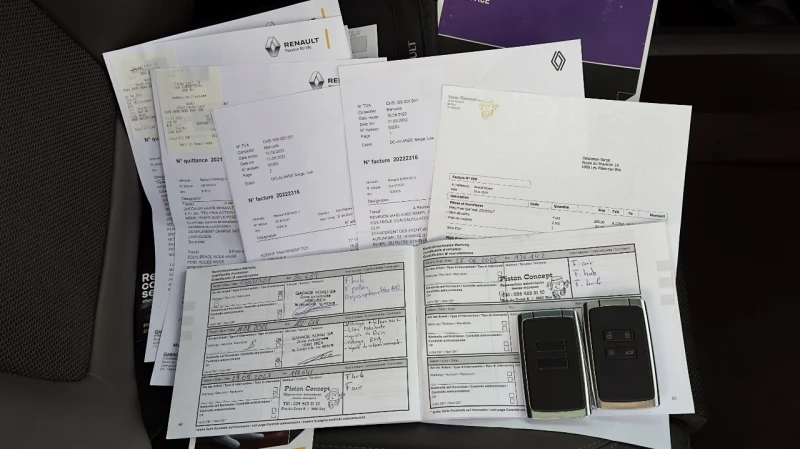 Renault Espace 1.6TCe Сервизна история! Перфектно състояние!, снимка 17 - Автомобили и джипове - 52705584