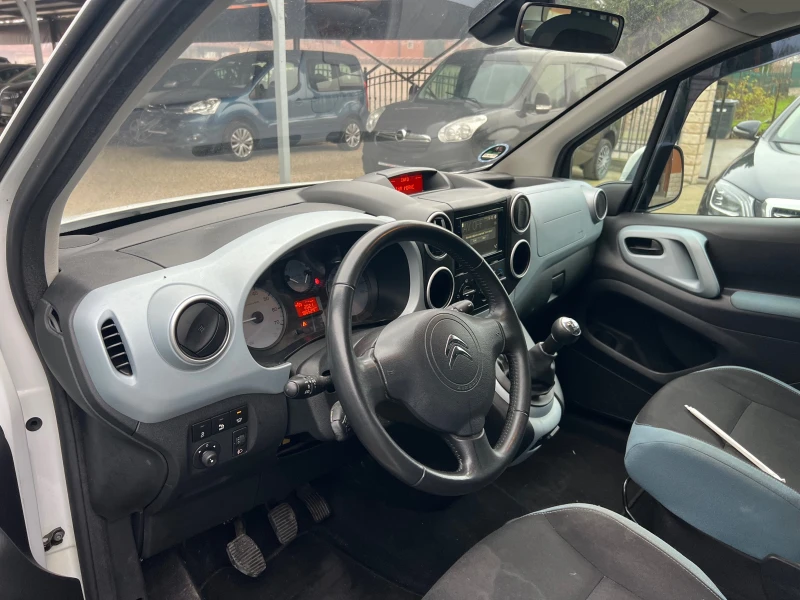 Citroen Berlingo Германия перфект, снимка 10 - Автомобили и джипове - 52927146