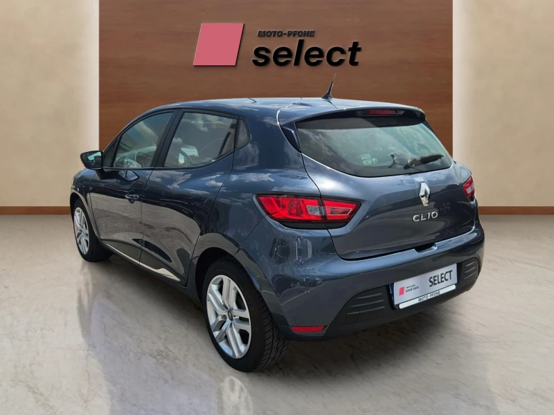 Renault Clio 1.0i, снимка 7 - Автомобили и джипове - 53268418