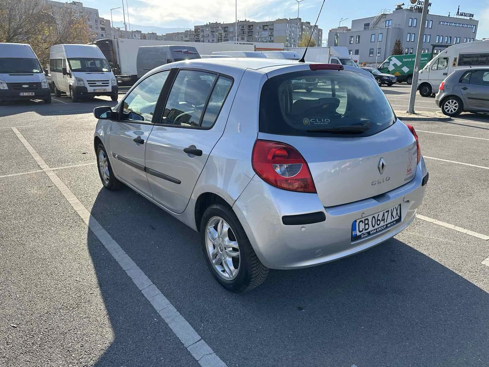 Renault Clio 1.4i 98hp - изображение 5