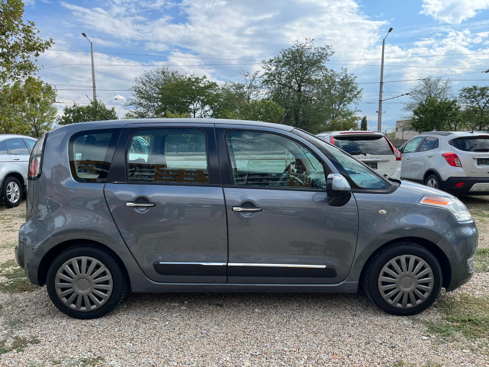 Citroen C3 Picasso 1.6i ГАЗ  - изображение 4