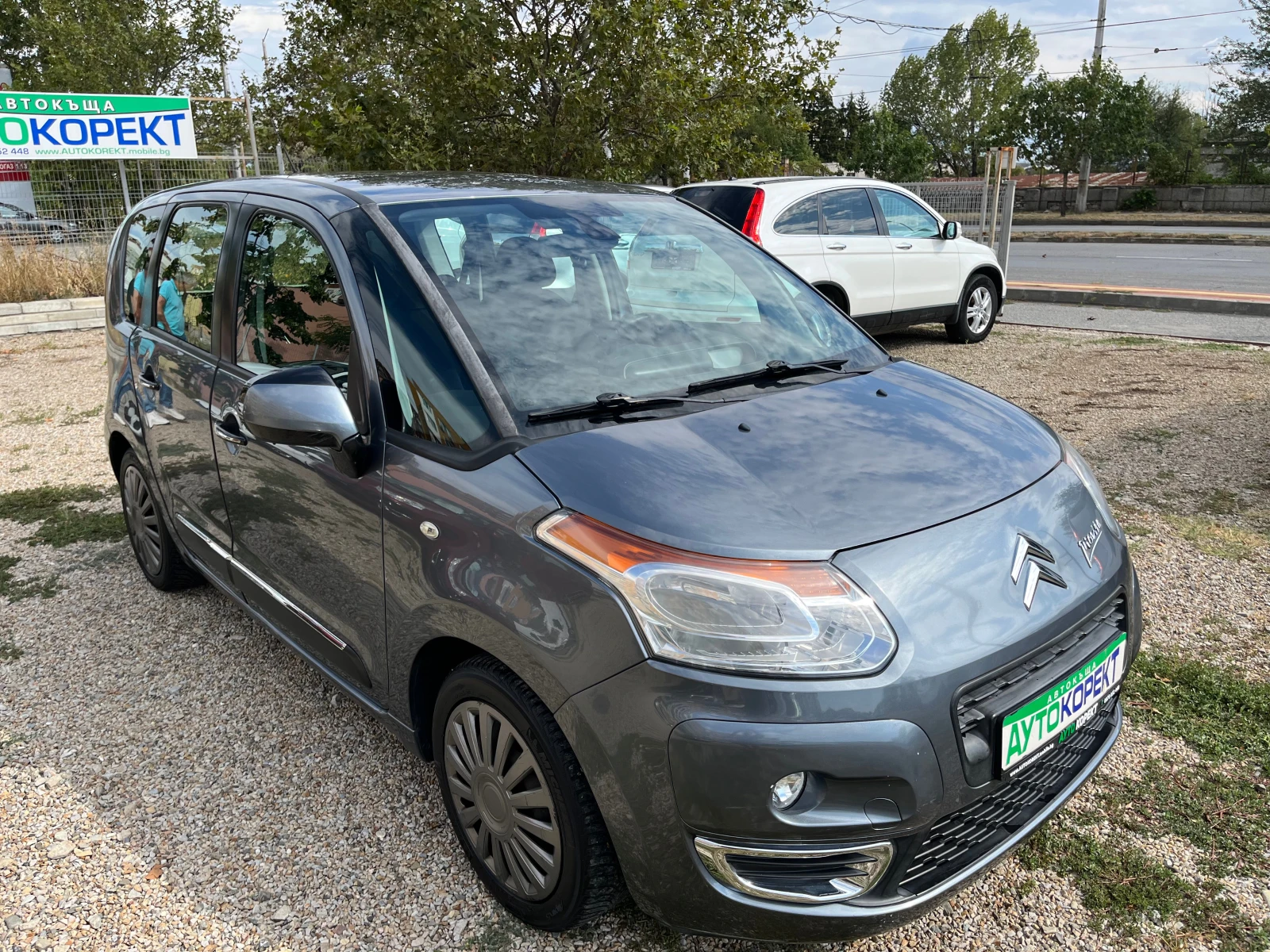 Citroen C3 Picasso 1.6i ГАЗ  - изображение 3