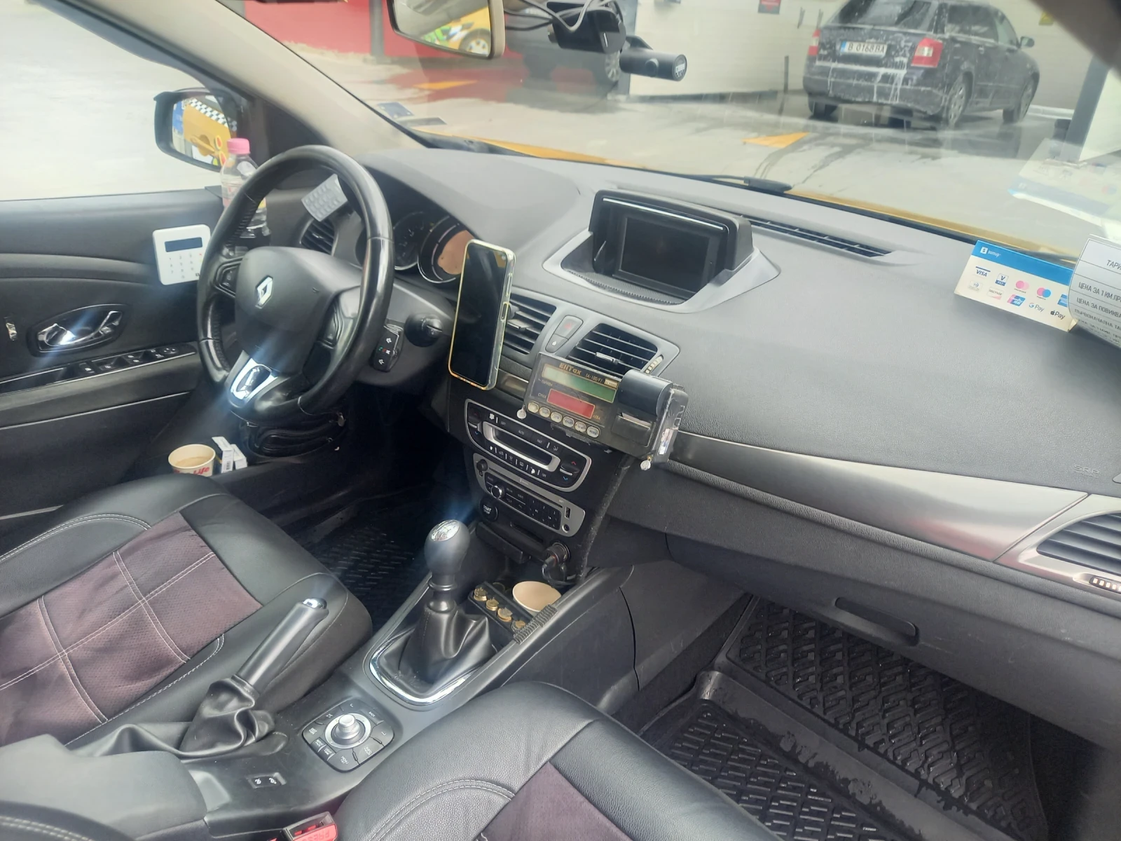 Renault Megane  - изображение 10