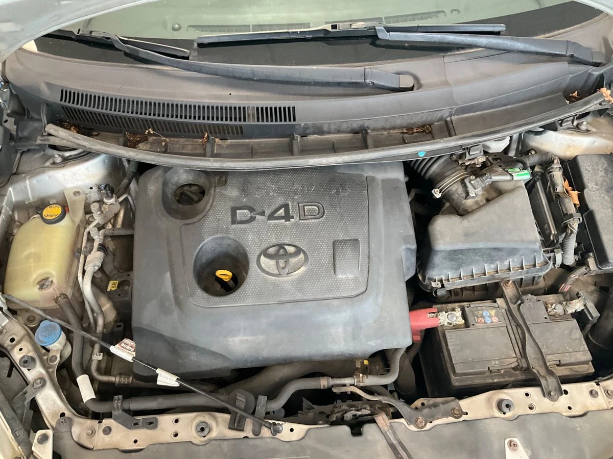 Toyota Auris 1.4 Turbodiesel - изображение 7