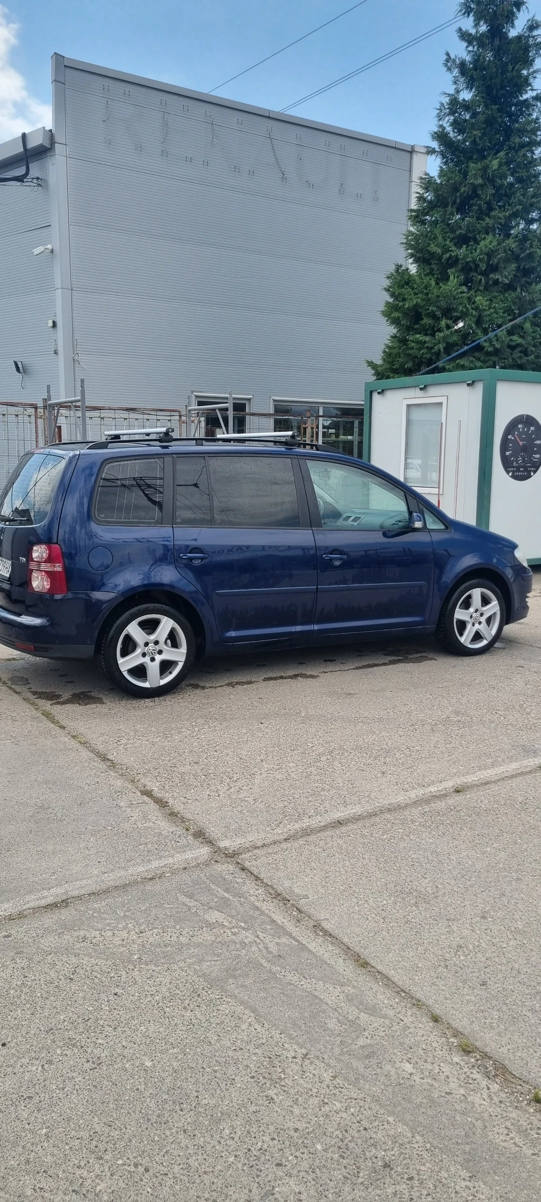 VW Touran 1, 9 TDI Facelift 6 скорости, круиз контрол - изображение 7