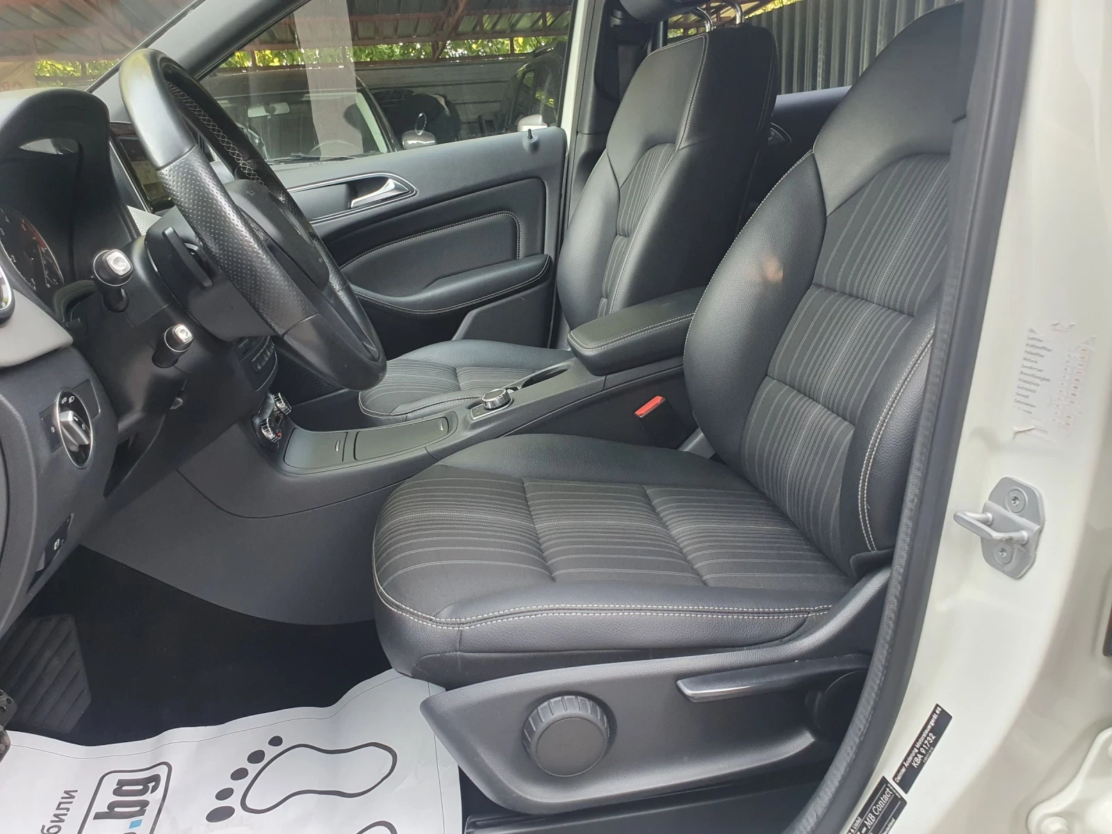 Mercedes-Benz B 200  AUT NAVI PODGREV PANORAMA KAMERA AMG - изображение 10