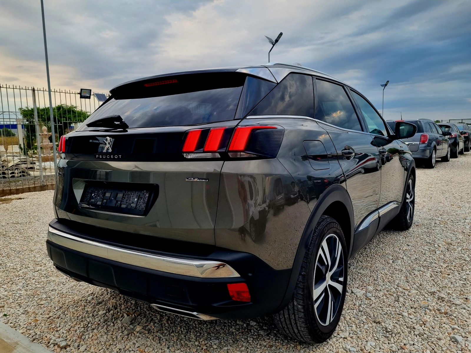 Peugeot 3008 2.0HDi GTLine 150ks - изображение 6