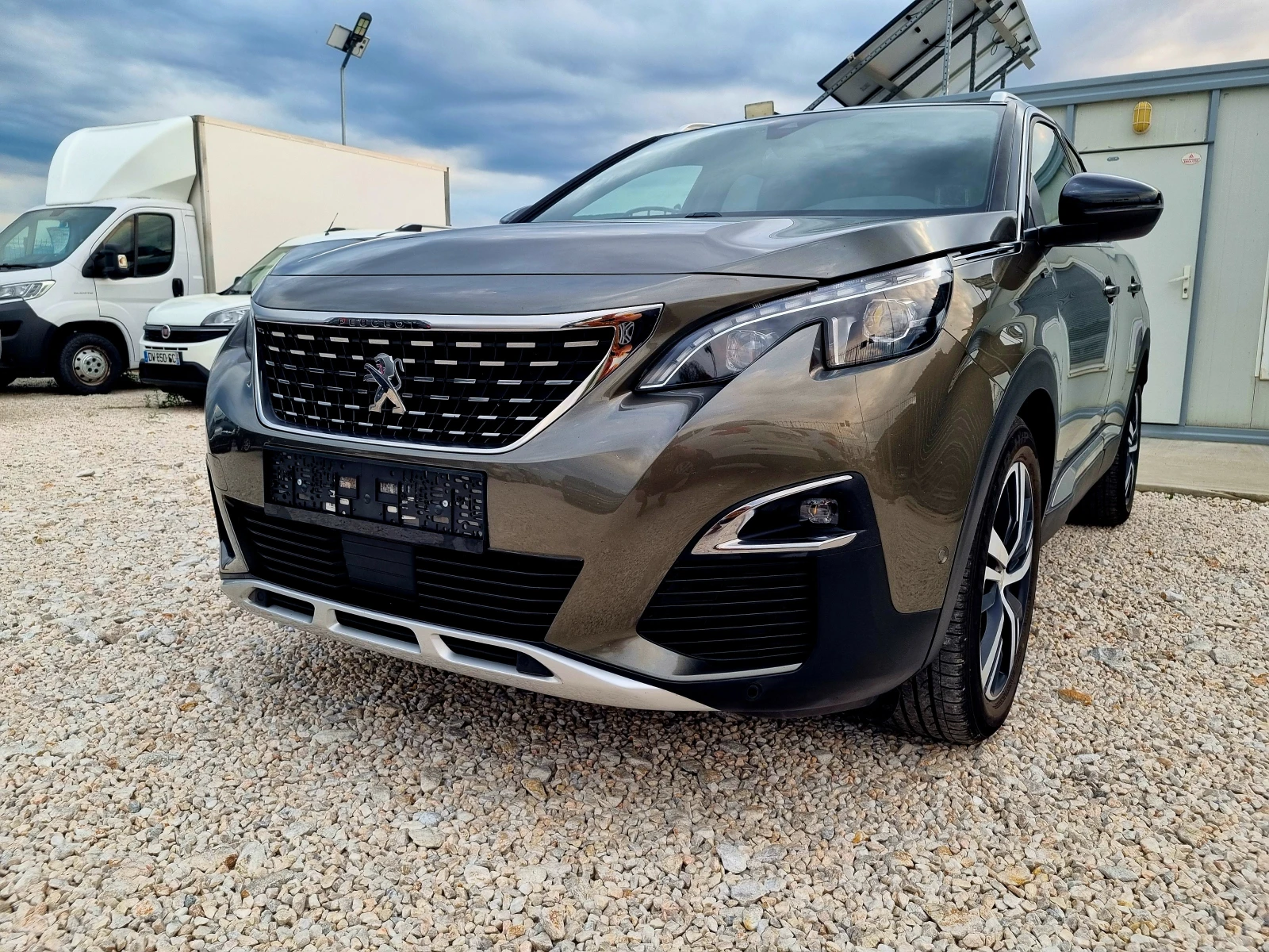 Peugeot 3008 2.0HDi GTLine 150ks - изображение 2