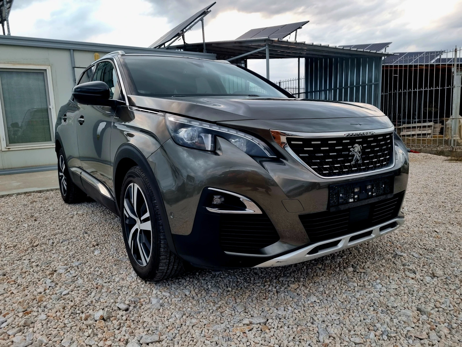 Peugeot 3008 2.0HDi GTLine 150ks - изображение 4