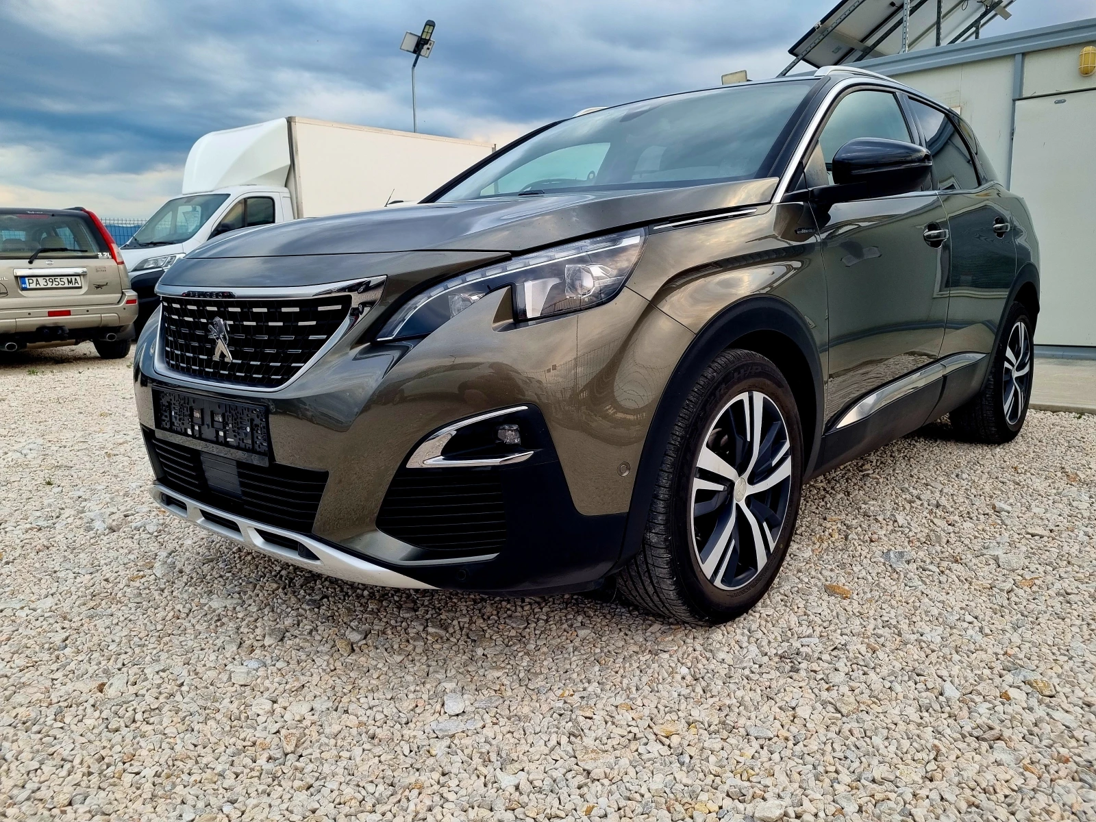 Peugeot 3008 2.0HDi GTLine 150ks - изображение 3