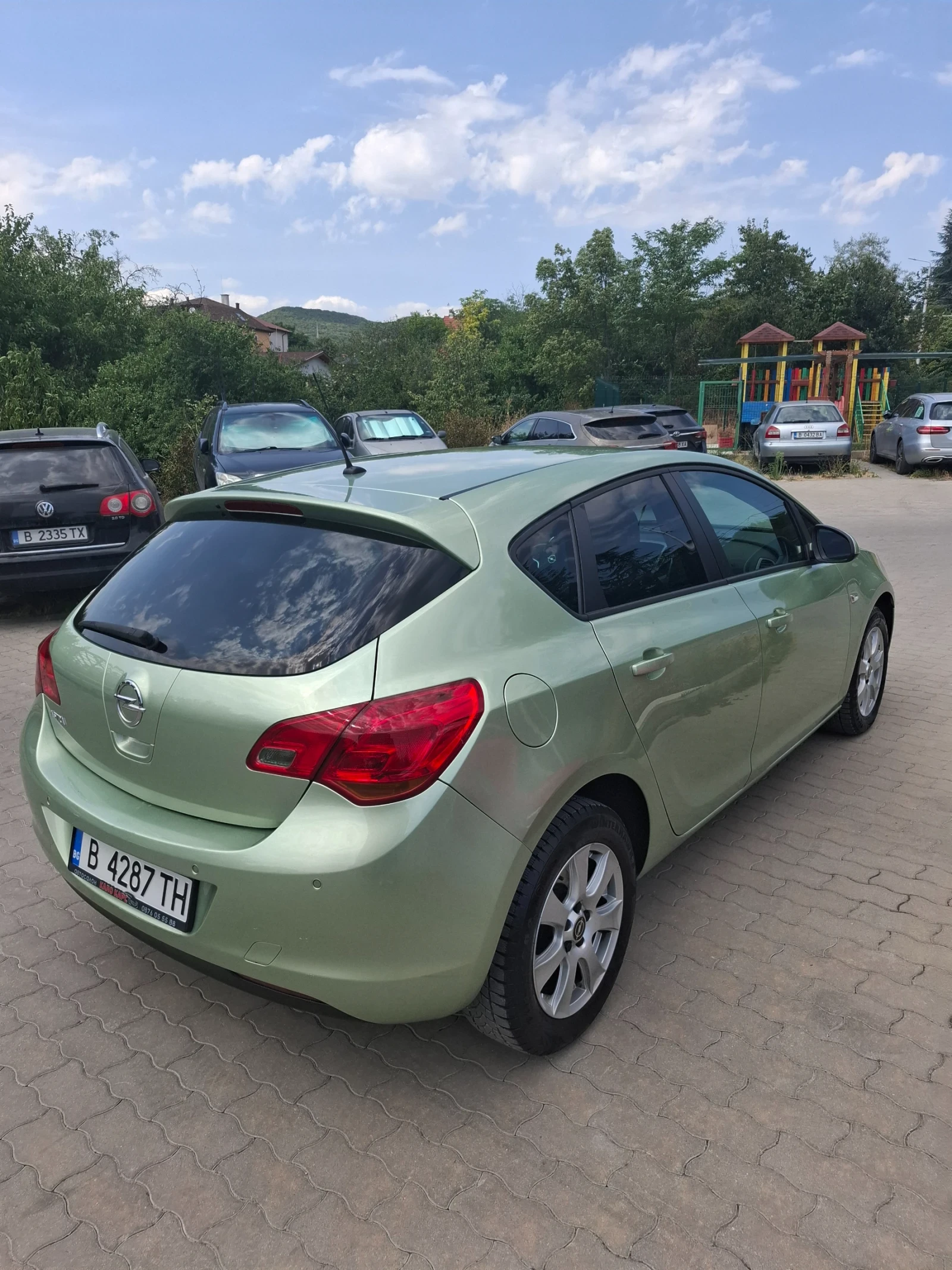 Opel Astra 1.6 - изображение 5