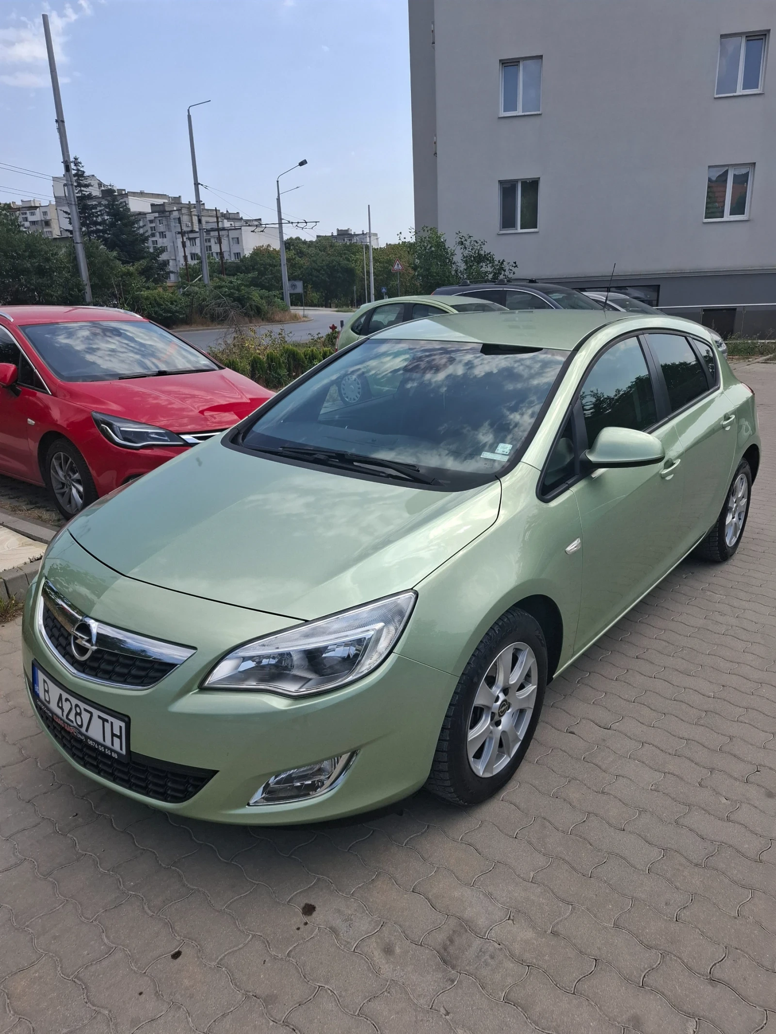 Opel Astra 1.6 - изображение 7