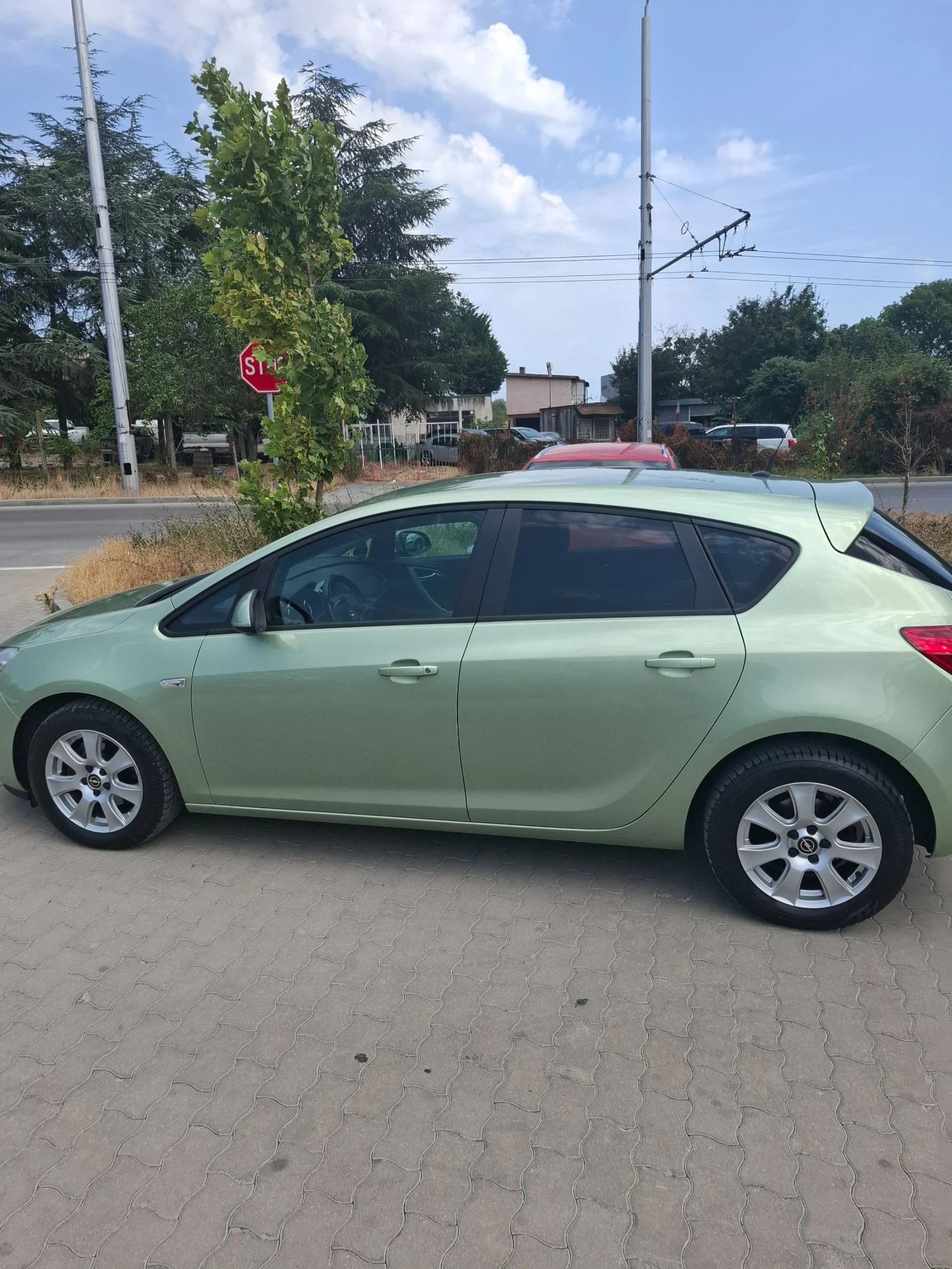 Opel Astra 1.6 - изображение 8