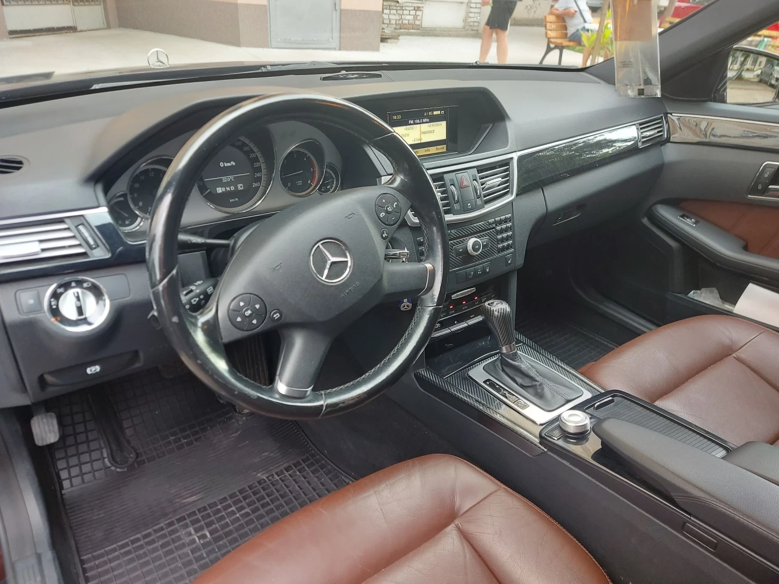 Mercedes-Benz E 250 CDI AVANTGARDE - изображение 5