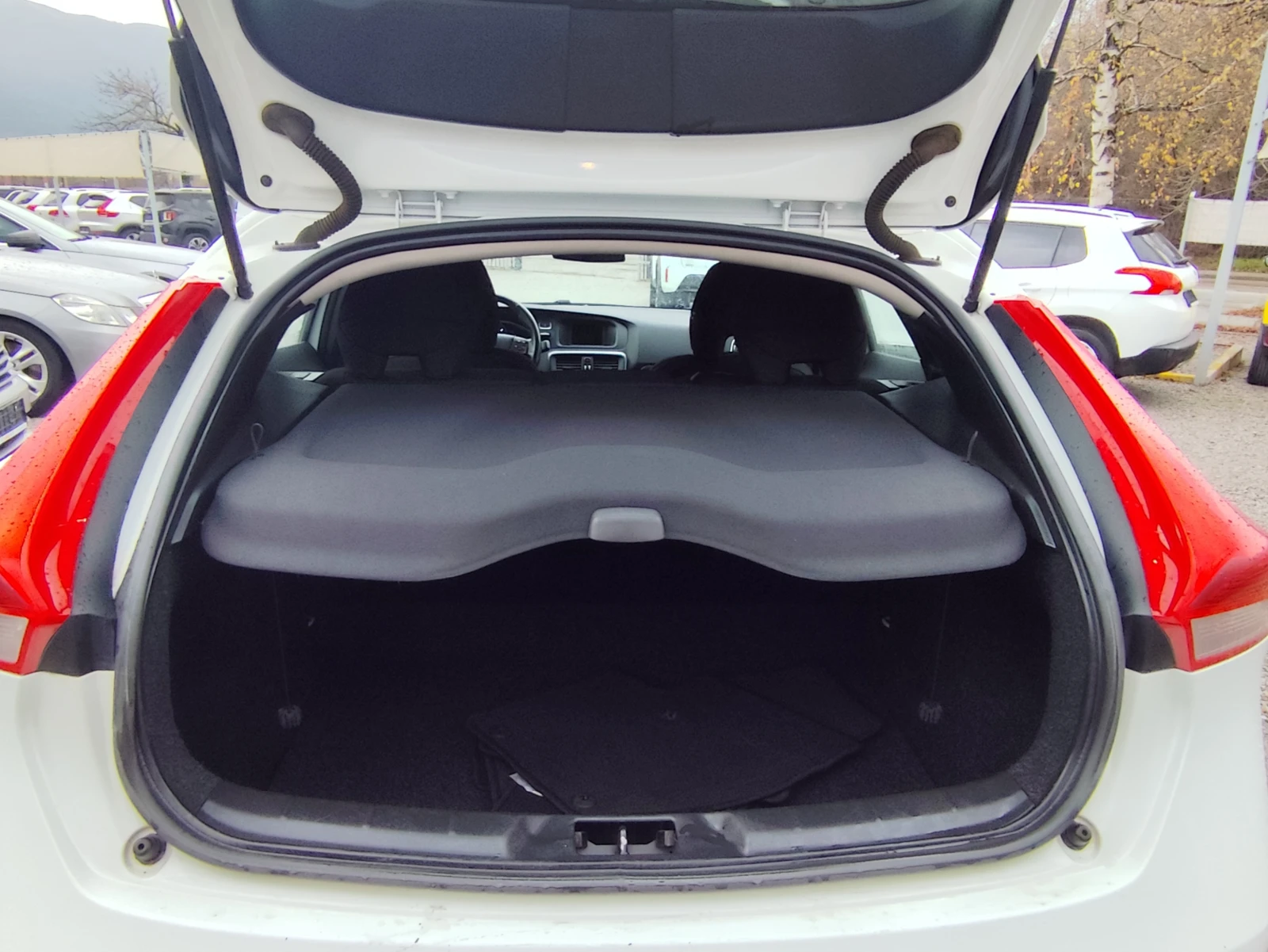 Volvo V40 1.6D* EURO5B* KLIMA*  | Mobile.bg   13