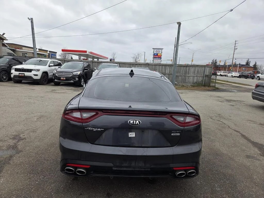 Kia Stinger ОБДУХВАНЕ* ПАМЕТ* ПАНОРАМА* ПОДГРЕВ* КОЖА* КАМЕРА* - изображение 5