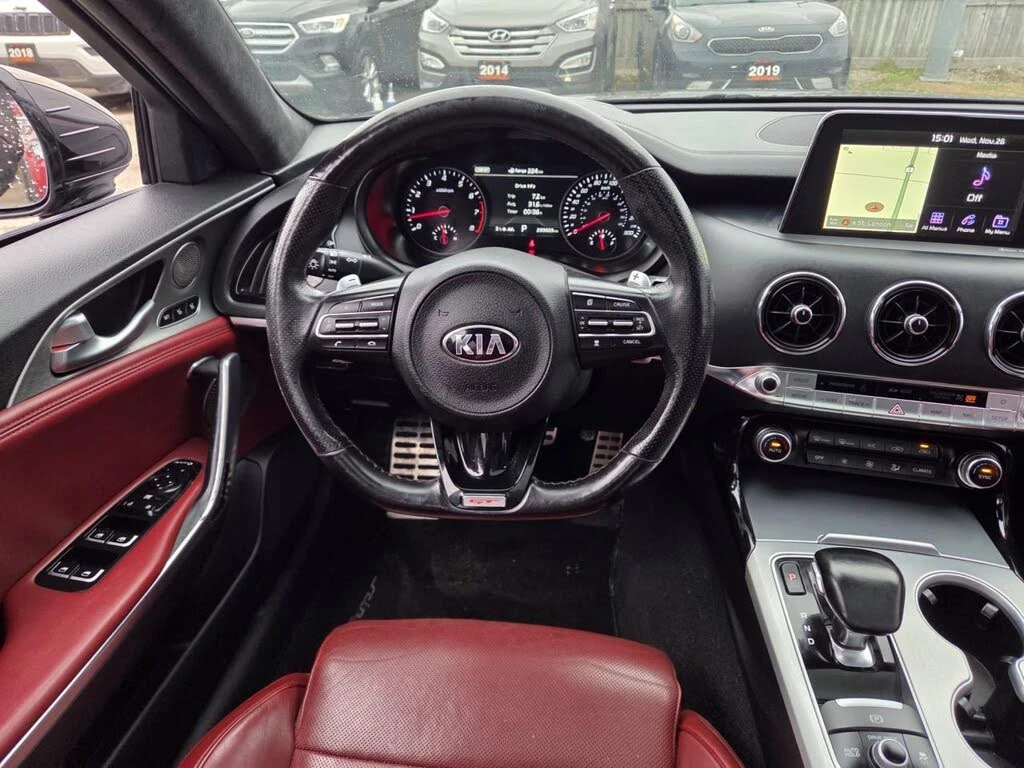 Kia Stinger ОБДУХВАНЕ* ПАМЕТ* ПАНОРАМА* ПОДГРЕВ* КОЖА* КАМЕРА* - изображение 9