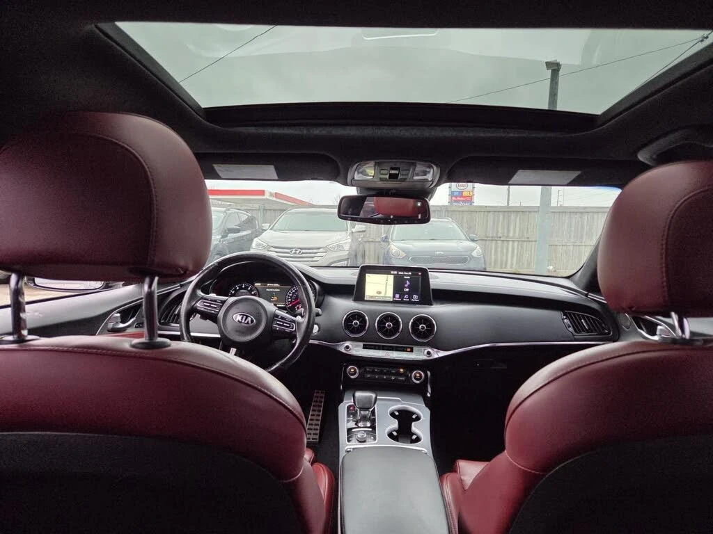 Kia Stinger ���������* �����* ��������* �������* ����* ������* | Mobile.bg � ����������� 12