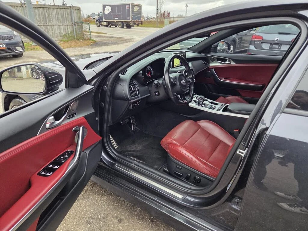 Kia Stinger ���������* �����* ��������* �������* ����* ������* | Mobile.bg � ����������� 11