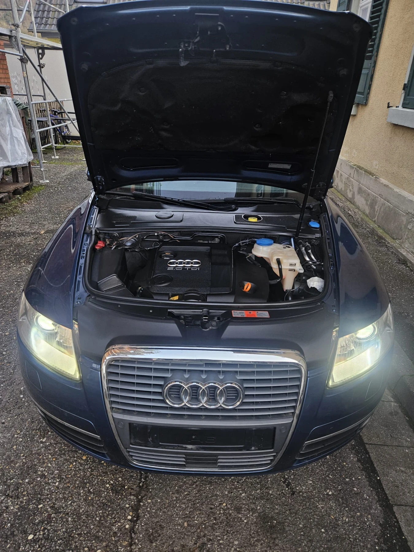 Audi A6 2.0 140к.с 6 с.к, снимка 14 - Автомобили и джипове - 53623655