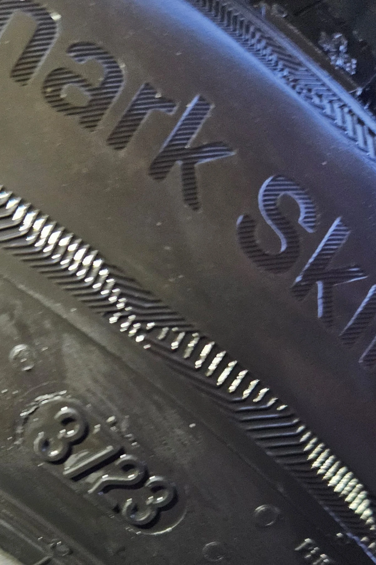 Audi A6 2.0 140к.с 6 с.к, снимка 12 - Автомобили и джипове - 53623655