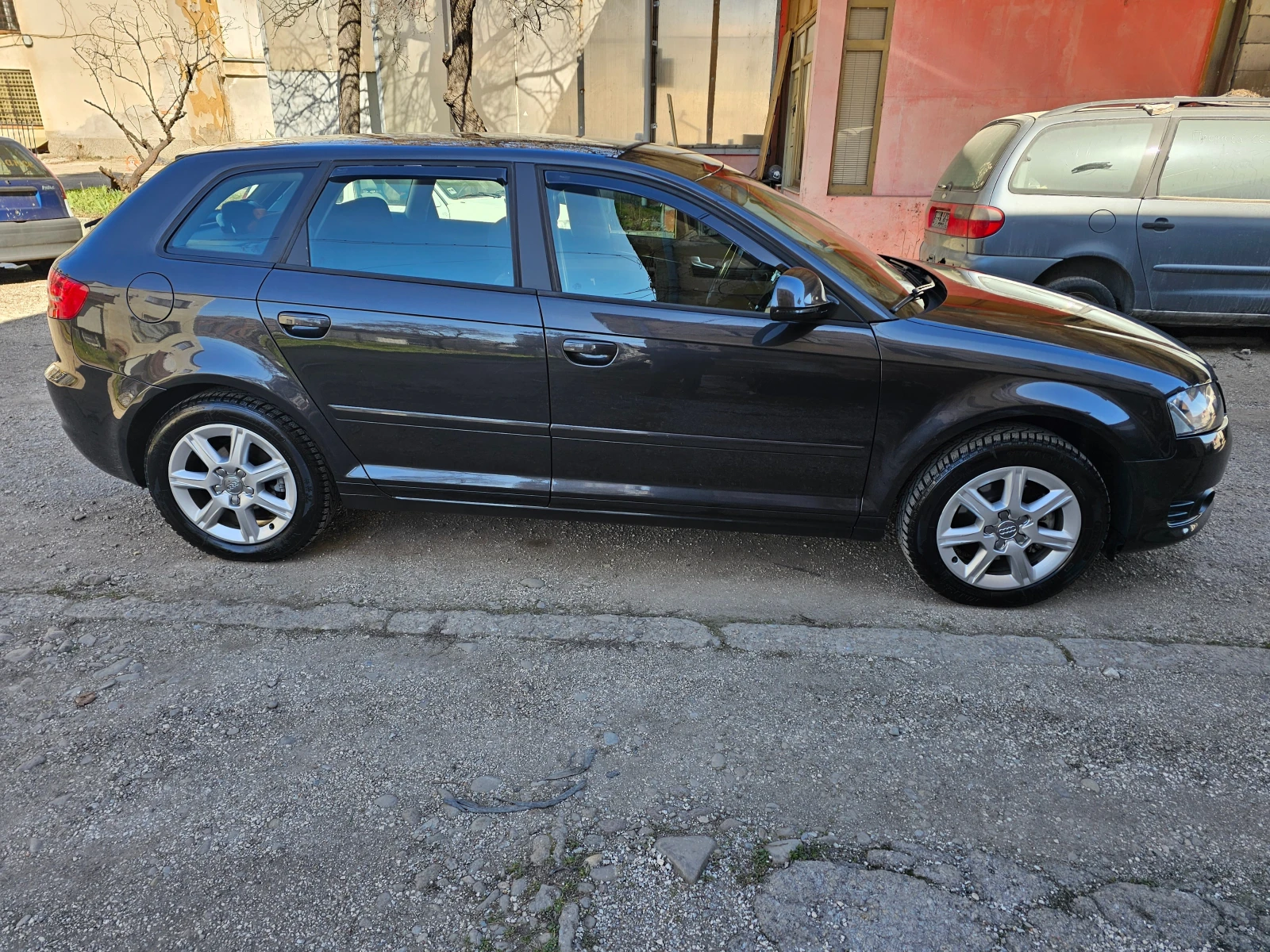 Audi A3 TFSI, снимка 2 - Автомобили и джипове - 53829247