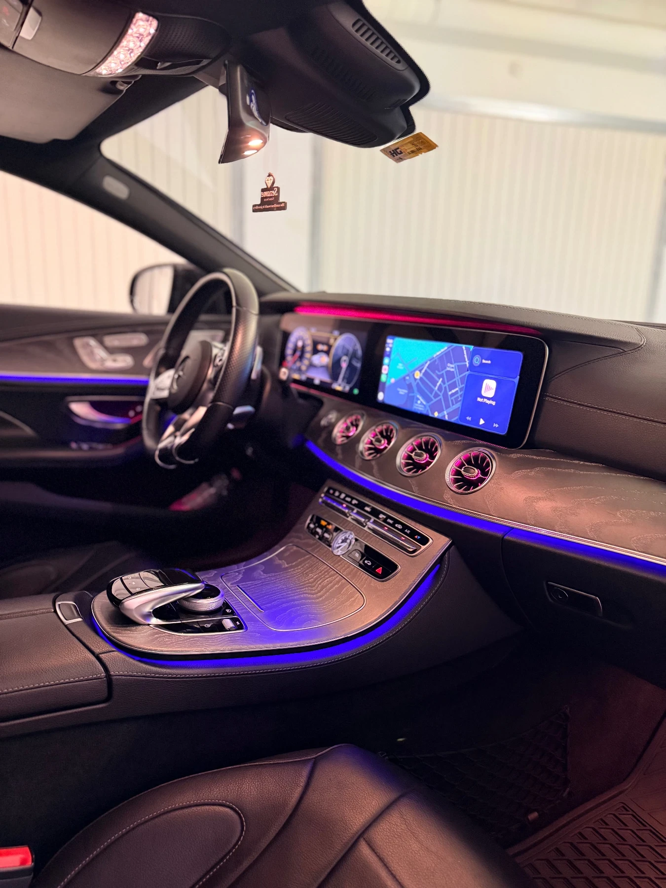 Mercedes-Benz CLS 350 | 4MATIC | AMG | 99 000 KM, снимка 13 - Автомобили и джипове - 54839154
