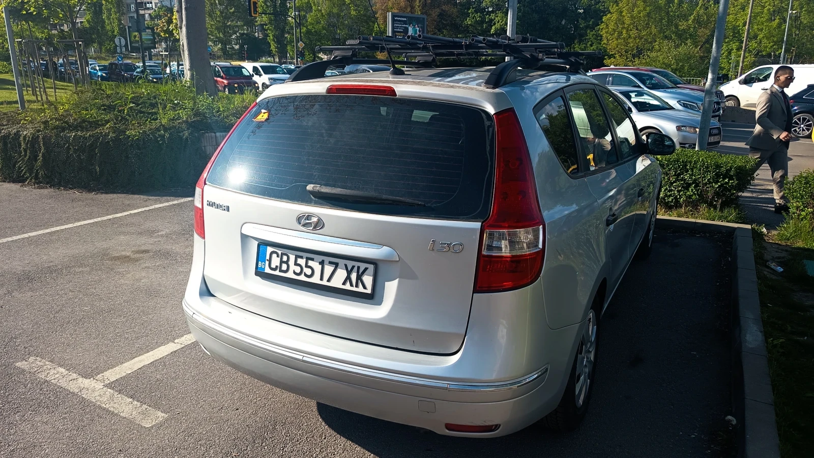 Hyundai I30 SW, снимка 3 - Автомобили и джипове - 54414951